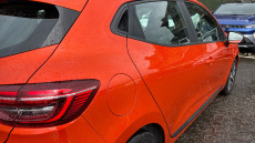 Renault Clio 1.0 TCe 90 Evolution 5dr Petrol Hatchback